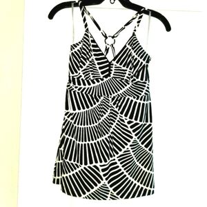 Black & White Black Market White House Top